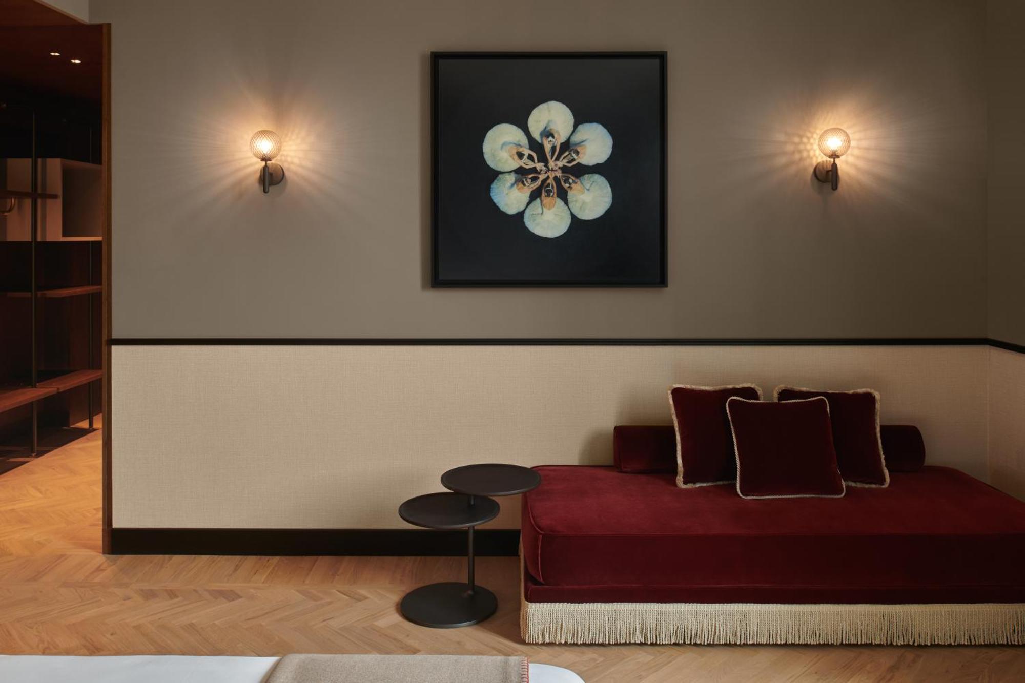 Amabilia Suites Милано Екстериор снимка