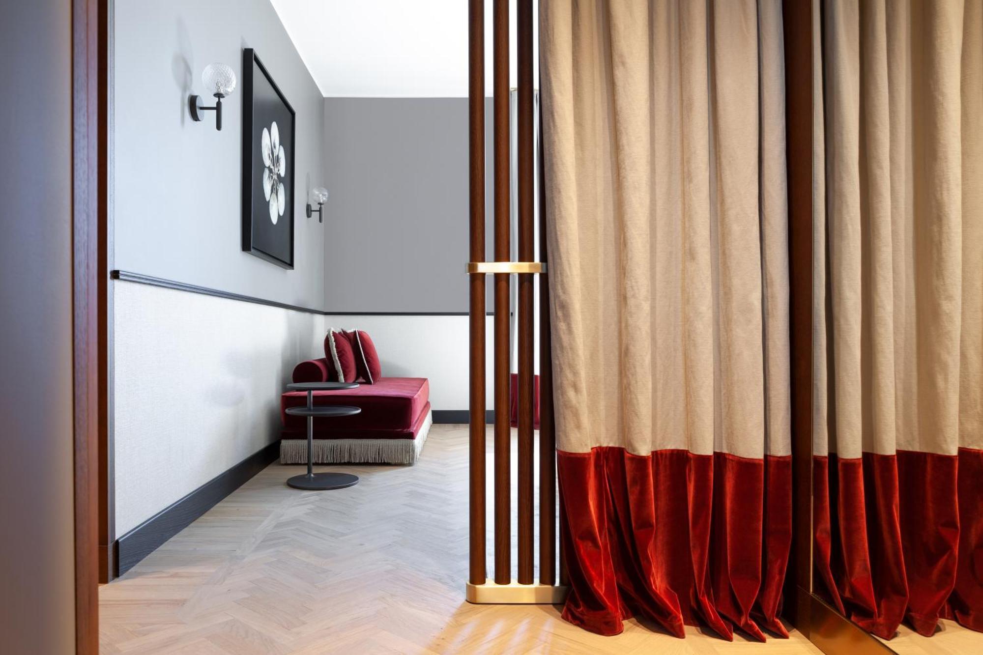 Amabilia Suites Милано Екстериор снимка