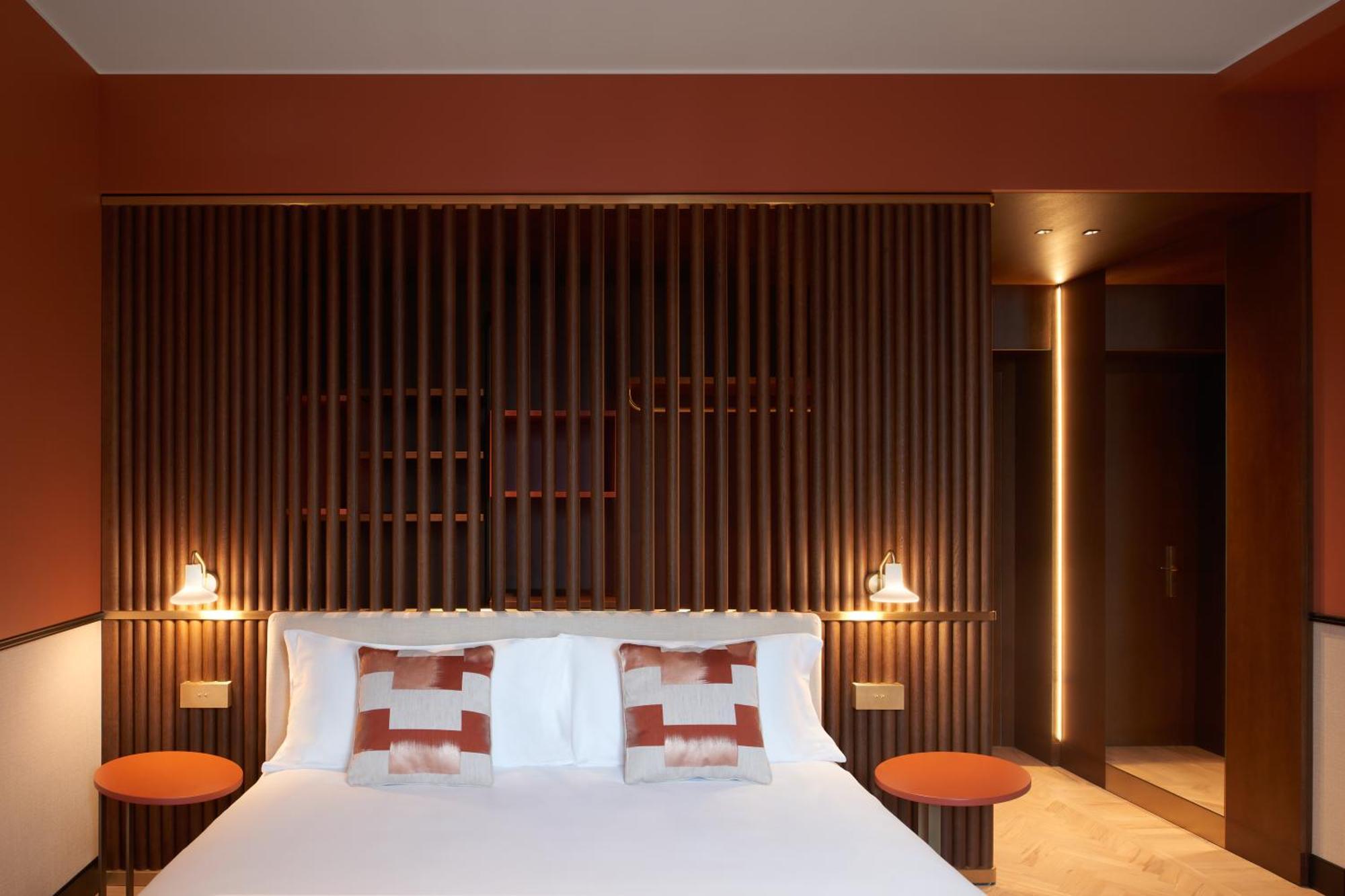 Amabilia Suites Милано Екстериор снимка