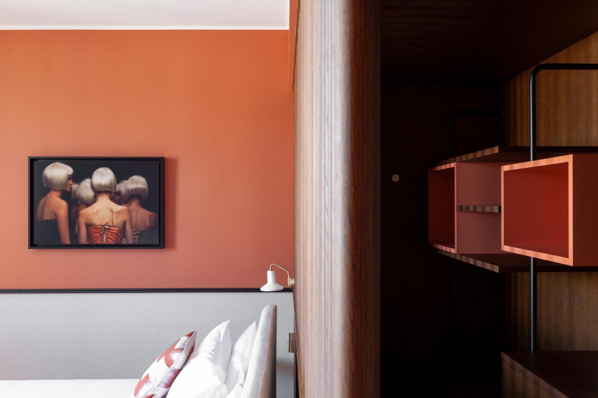 Amabilia Suites Милано Екстериор снимка