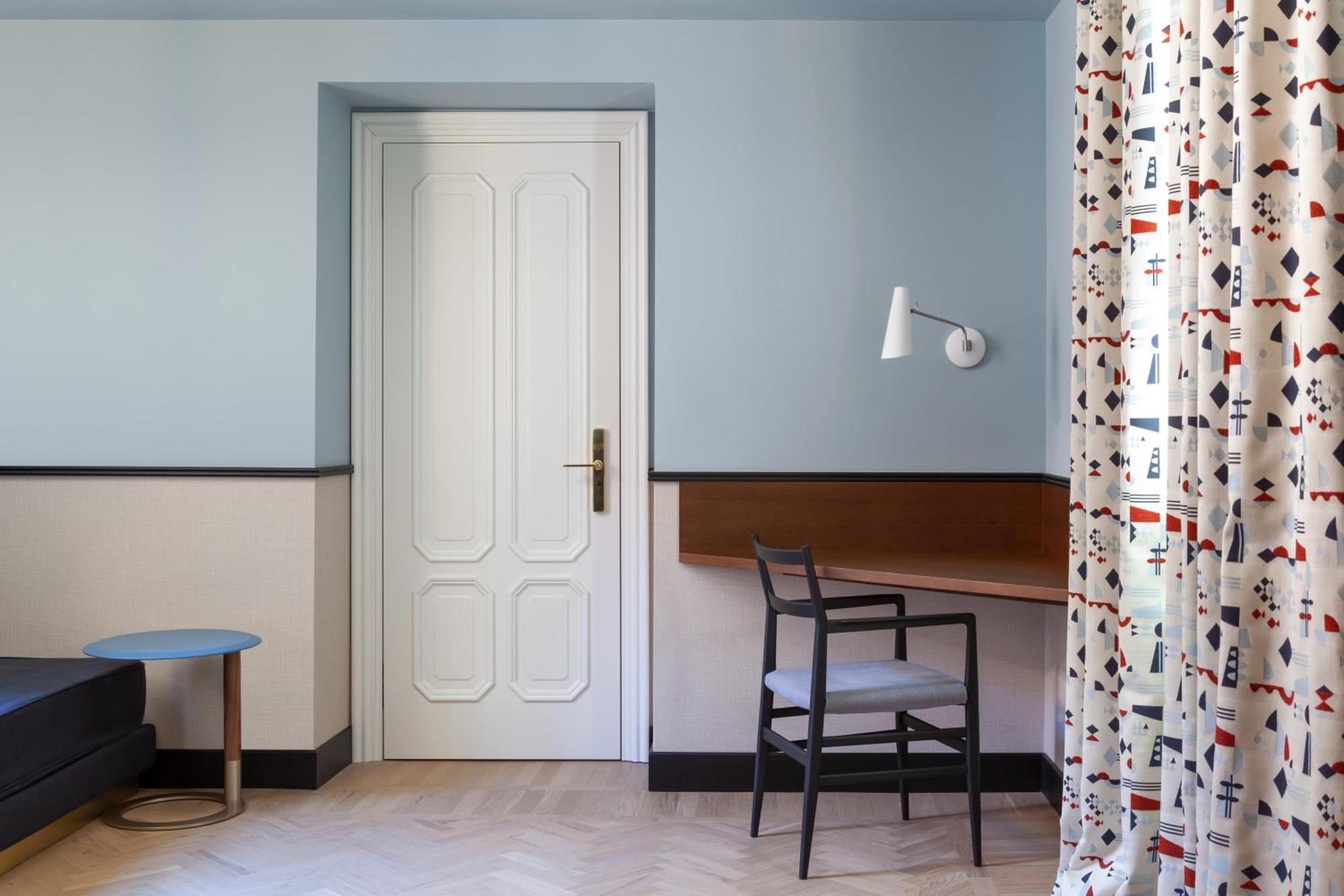 Amabilia Suites Милано Екстериор снимка